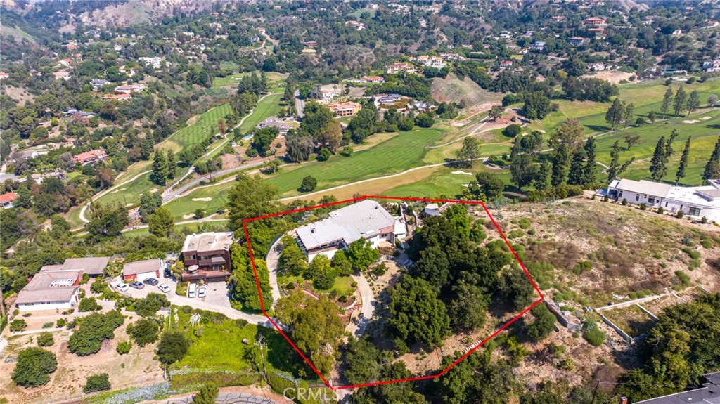 657 E Avocado Crest Road