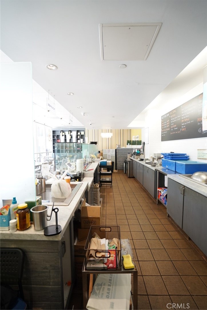 99 S Lake Avenue 102