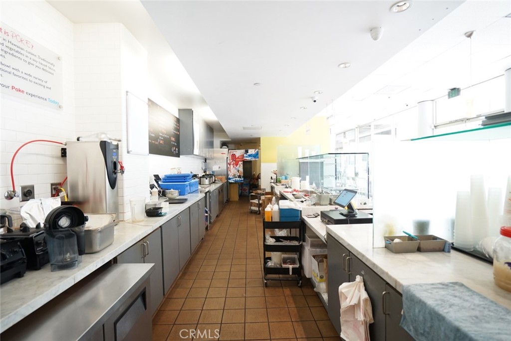 99 S Lake Avenue 102