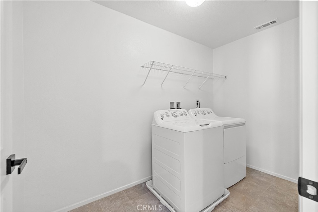 12907 Luna Street