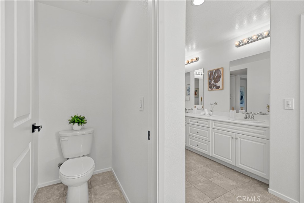 12907 Luna Street