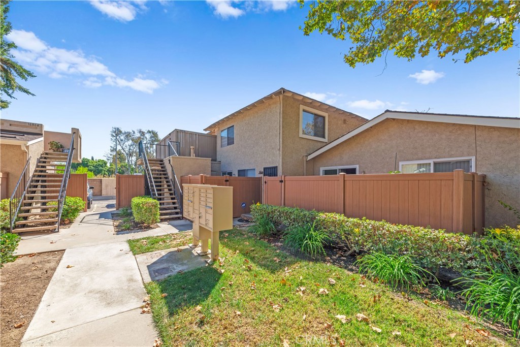 16908 Sierra Vista Way