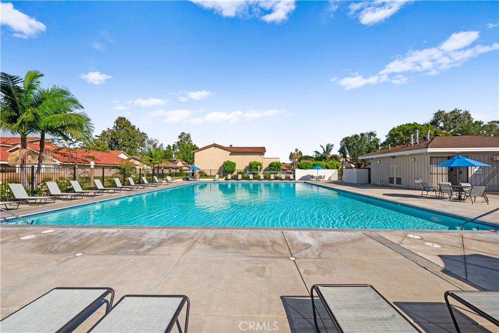 6916 Breton Way