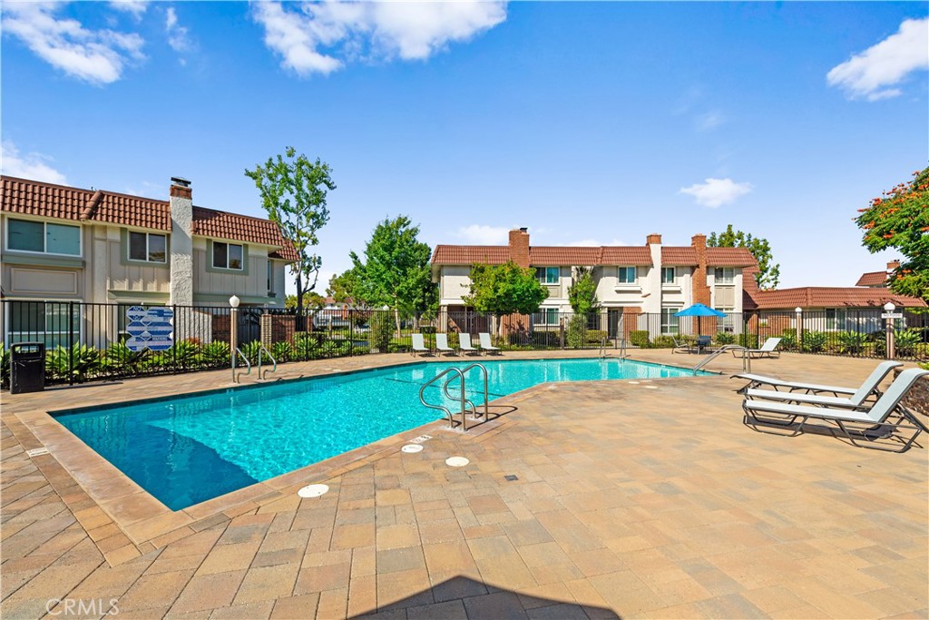 6916 Breton Way
