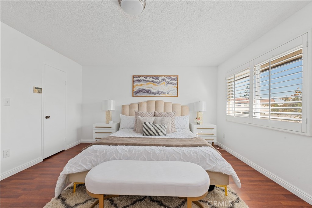 6916 Breton Way