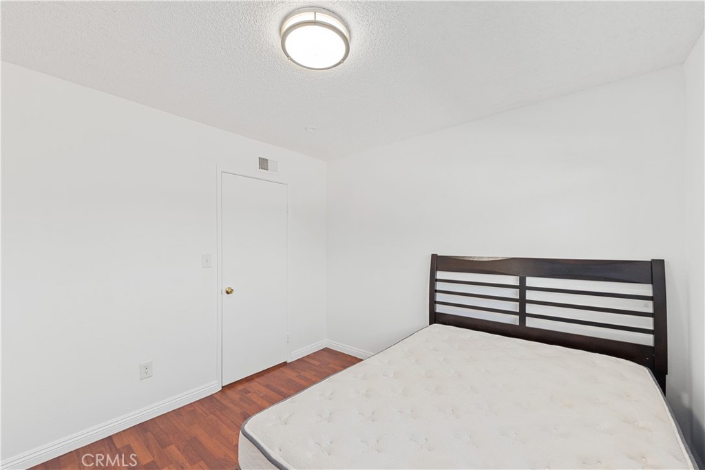 6916 Breton Way