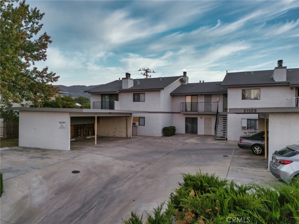 21529 Golden Hills Boulevard