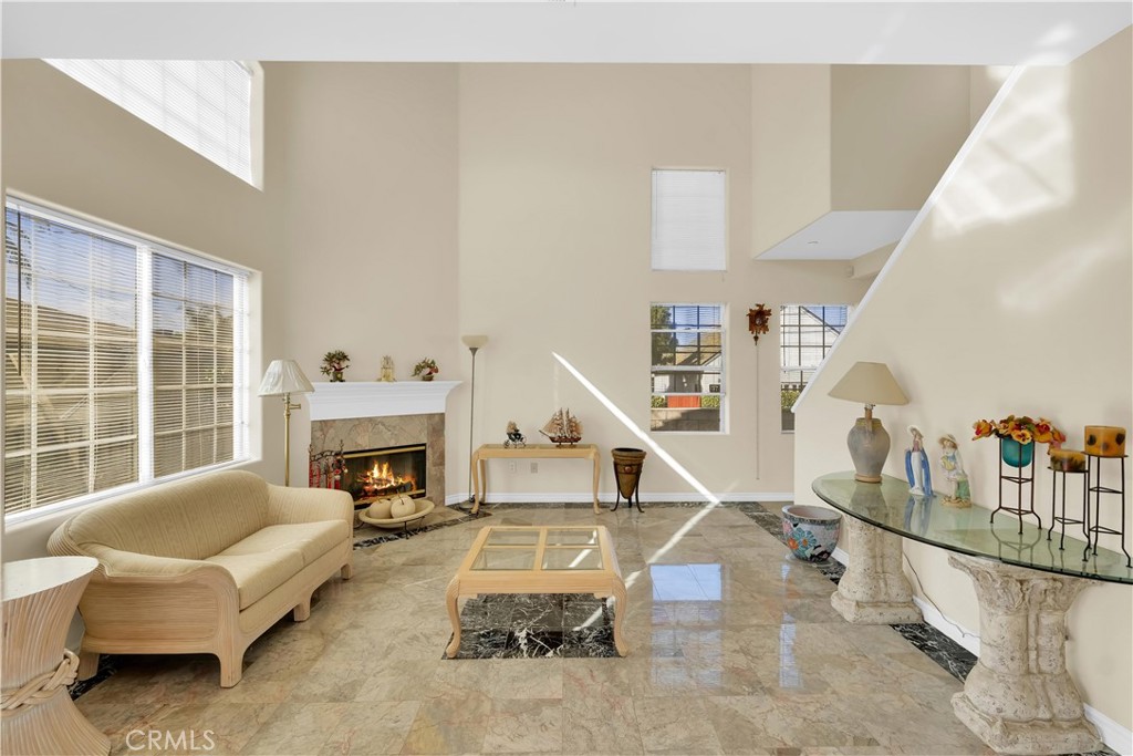 1615 S Atlantic Boulevard B