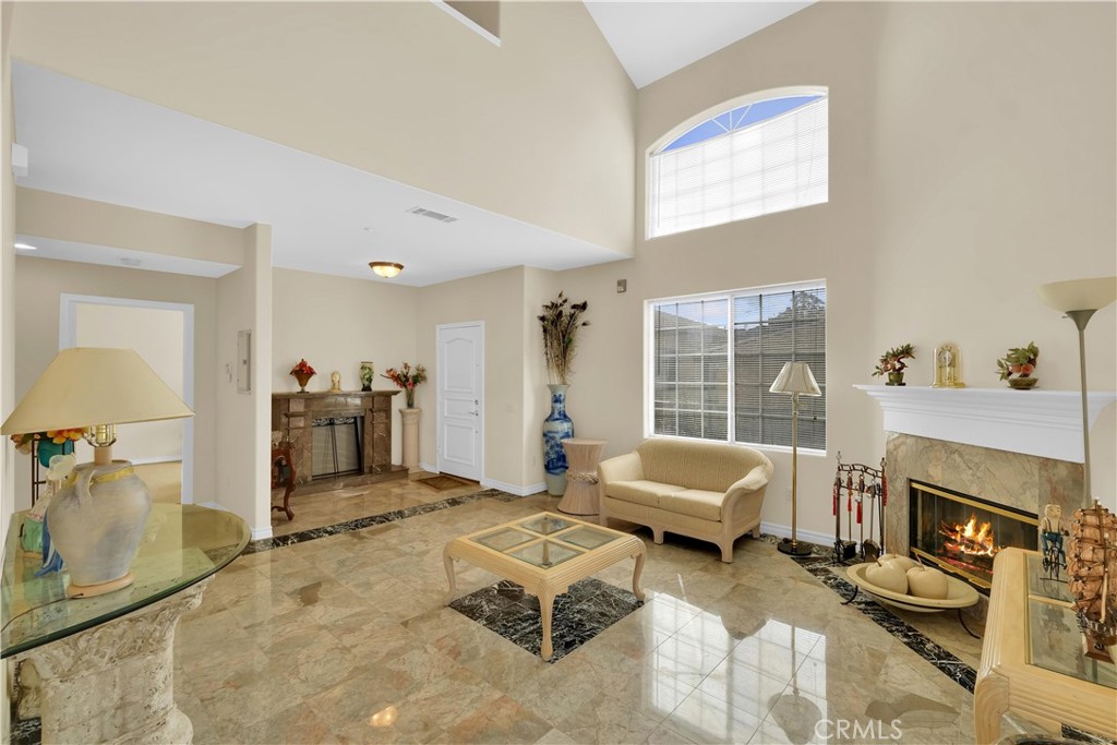 1615 S Atlantic Boulevard B