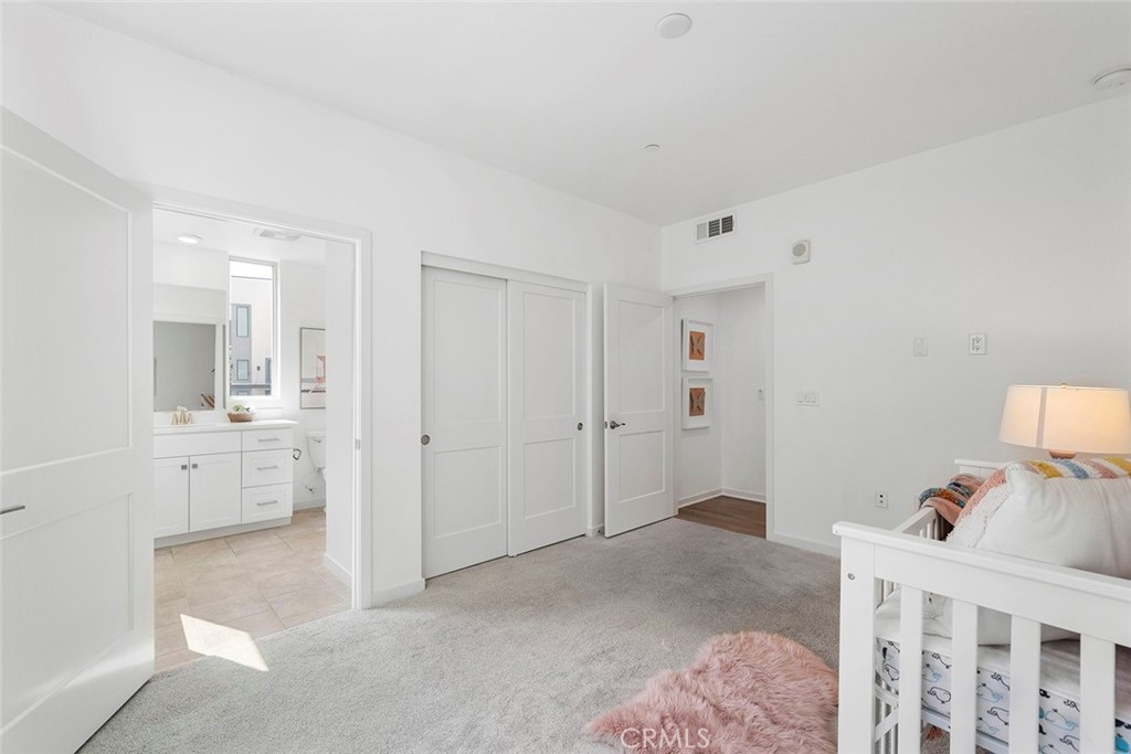 143 Bowery