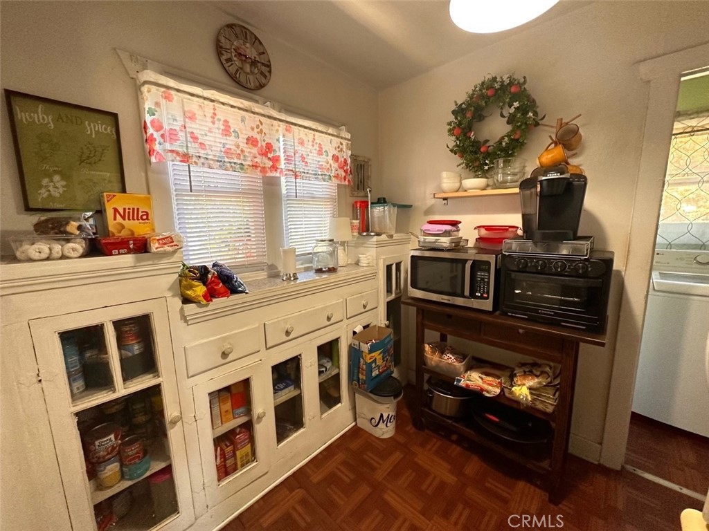 4735 Rosemead Boulevard