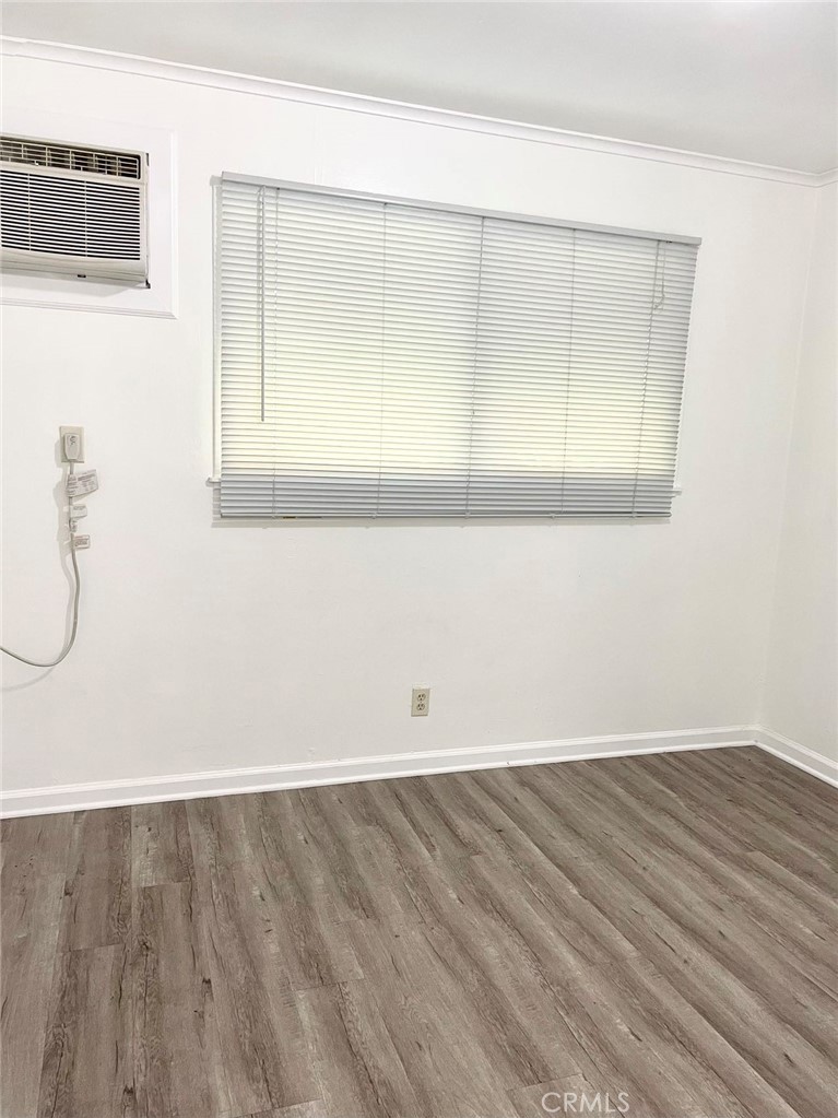 149 S Sierra Madre Boulevard 3