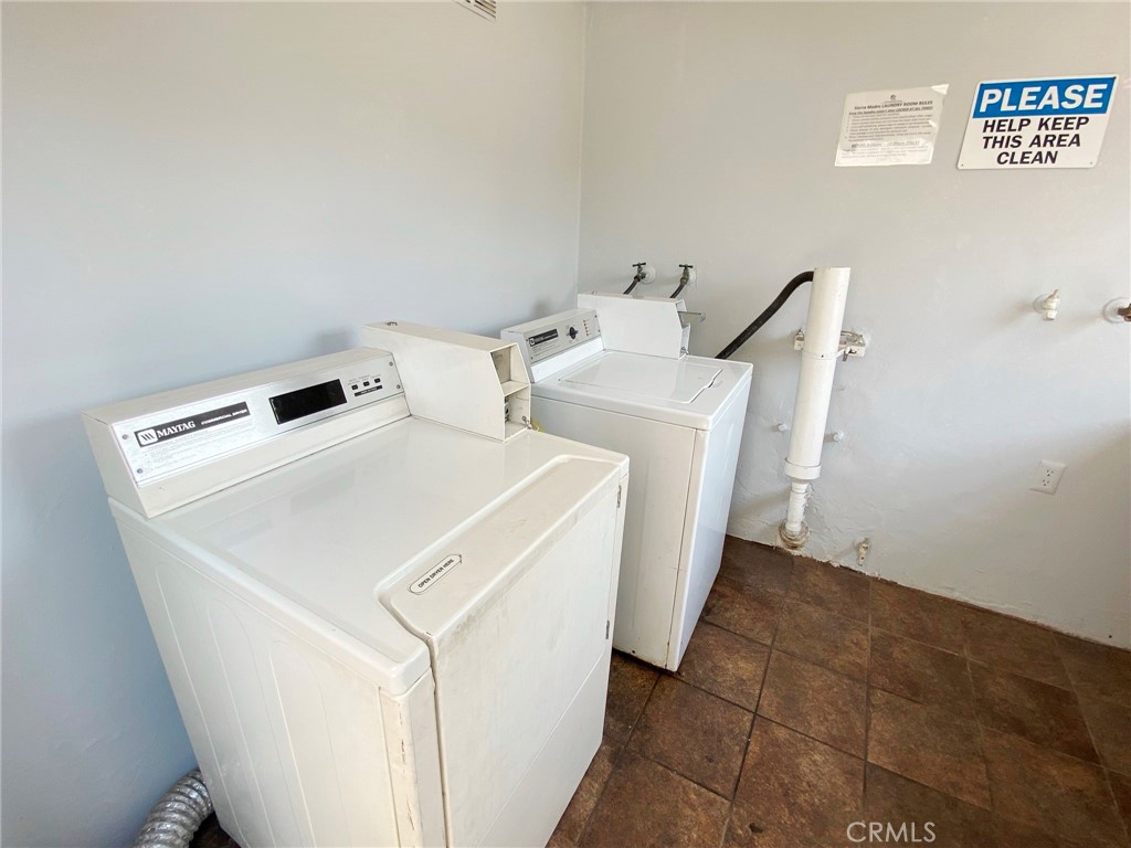149 S Sierra Madre Boulevard 3