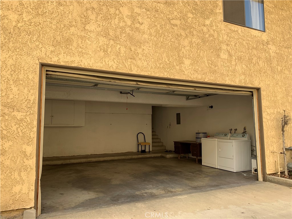 431 N Alhambra Avenue B
