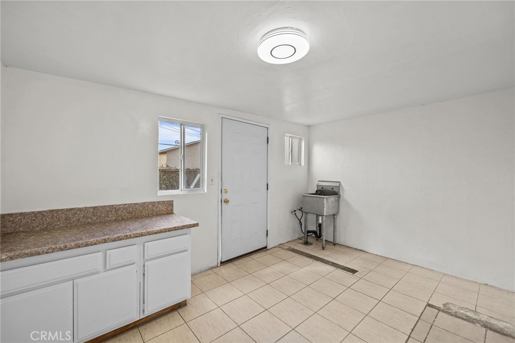 9950 Broadway