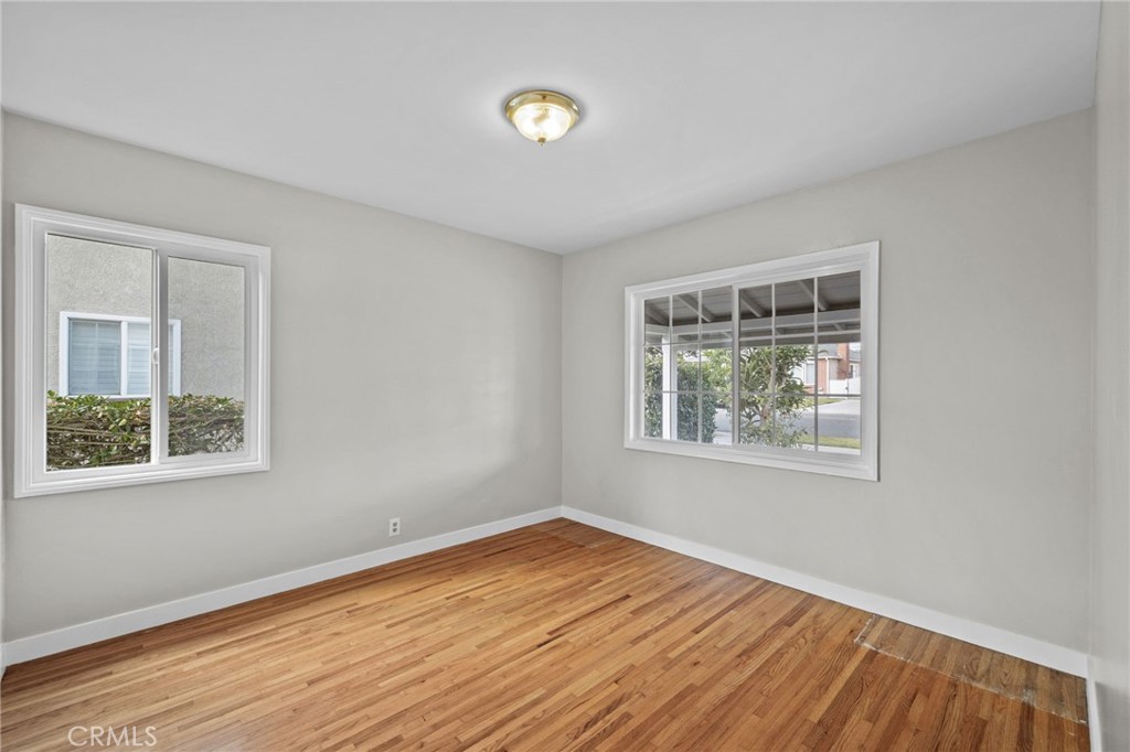 9950 Broadway