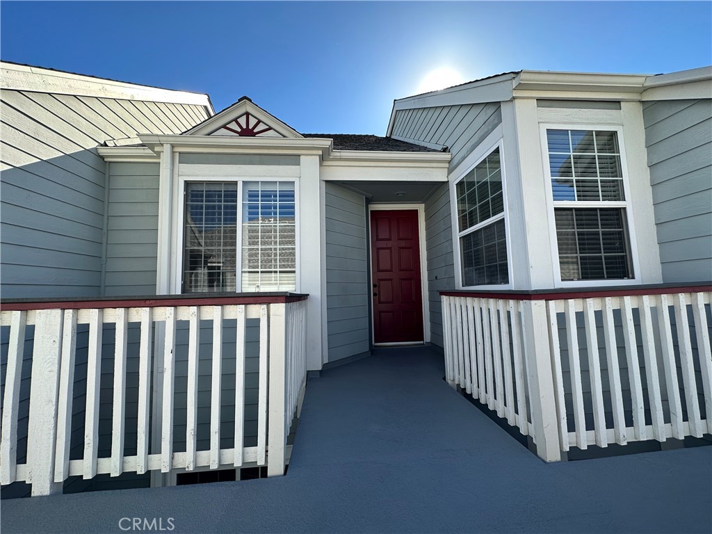 162 W Lemon Avenue B