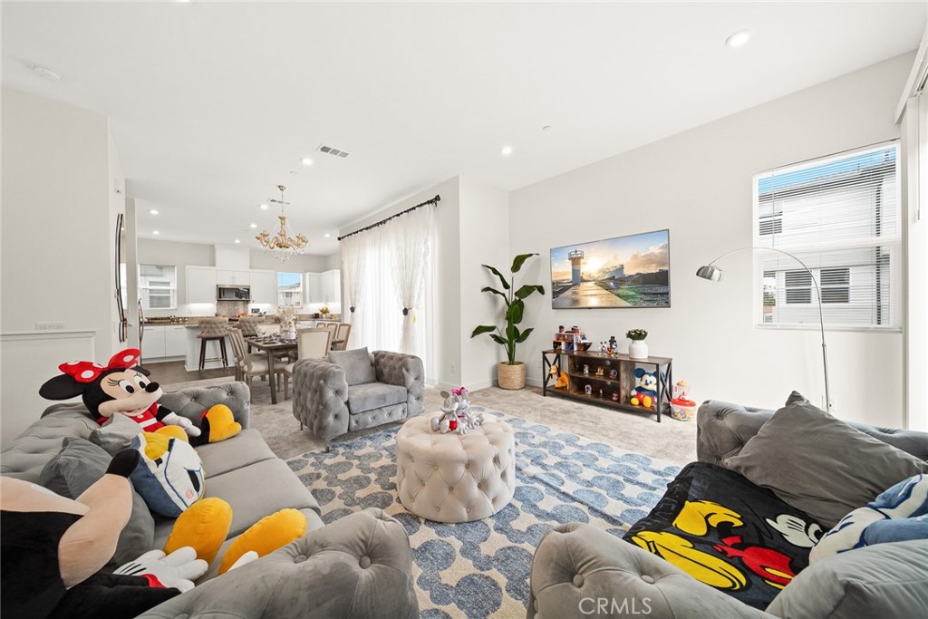 1602 W Bushell Street