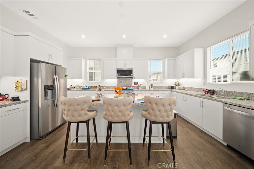 1602 W Bushell Street