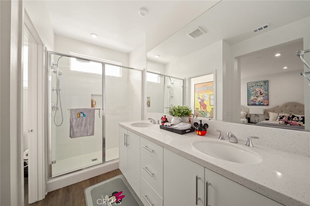 1602 W Bushell Street