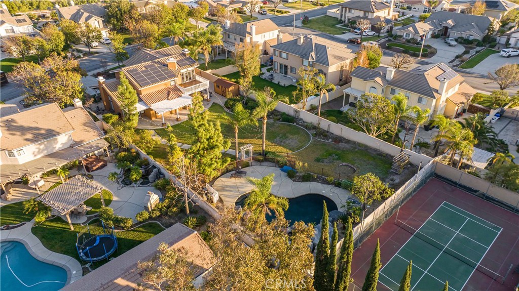 5882 San Sevaine Road