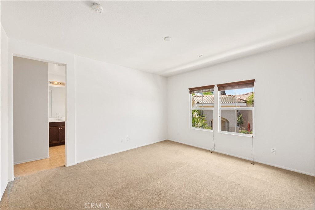 1077 Venice Way