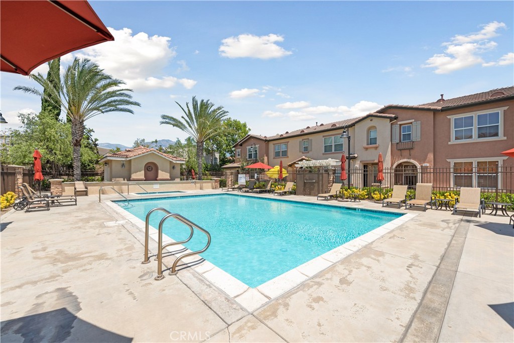 1077 Venice Way