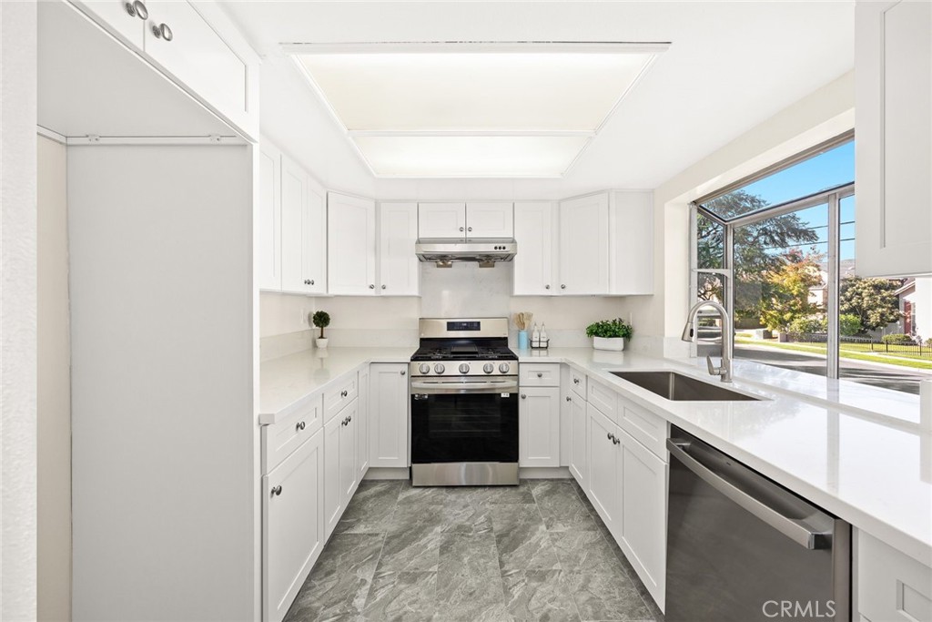 406 California Street A