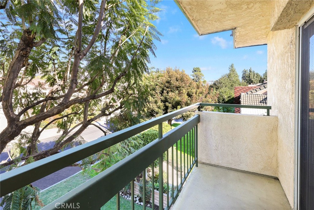 406 California Street A