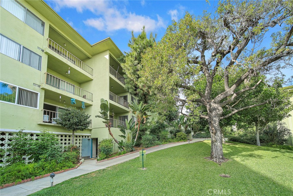 1301 S Atlantic Boulevard 120B