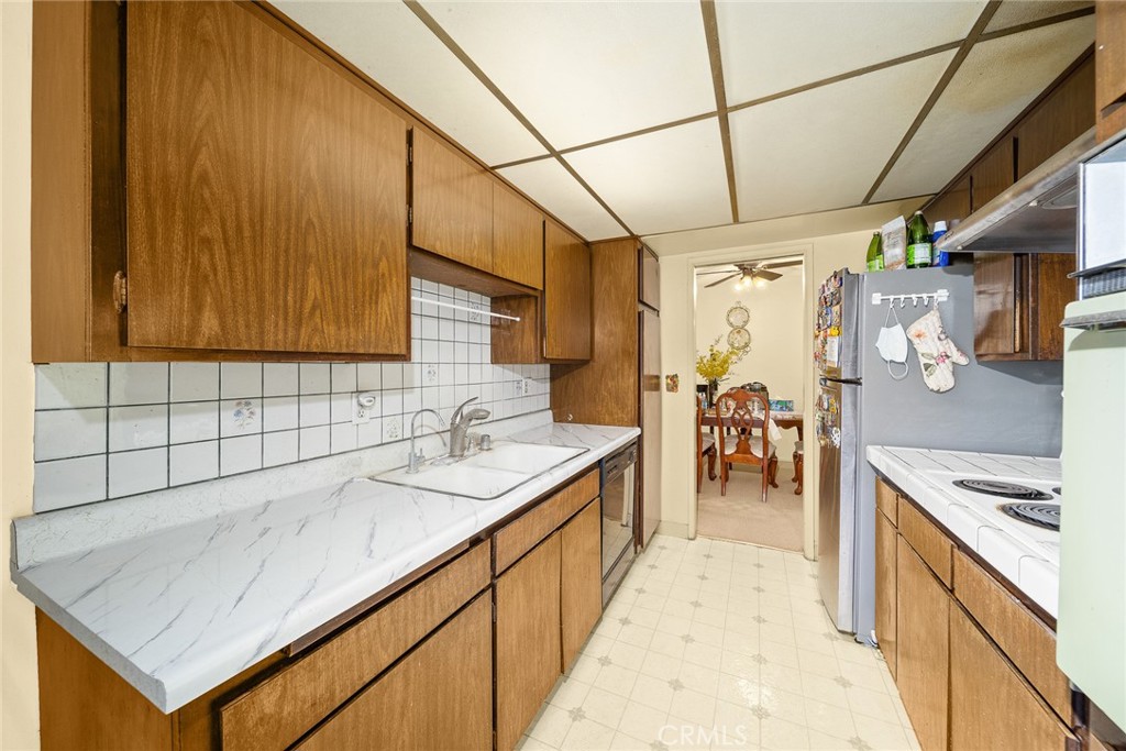 1301 S Atlantic Boulevard 120B