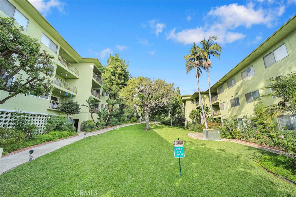 1301 S Atlantic Boulevard 120B