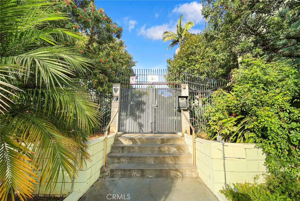 1301 S Atlantic Boulevard 120B