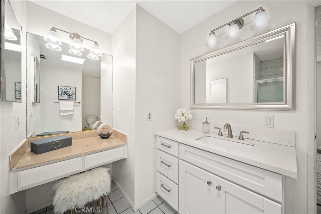 1107 W Duarte Road D