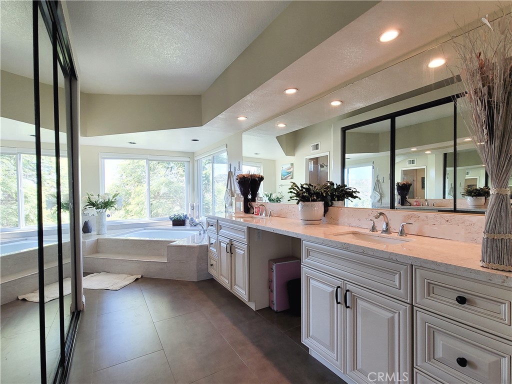 20425 E Peach Blossom Road