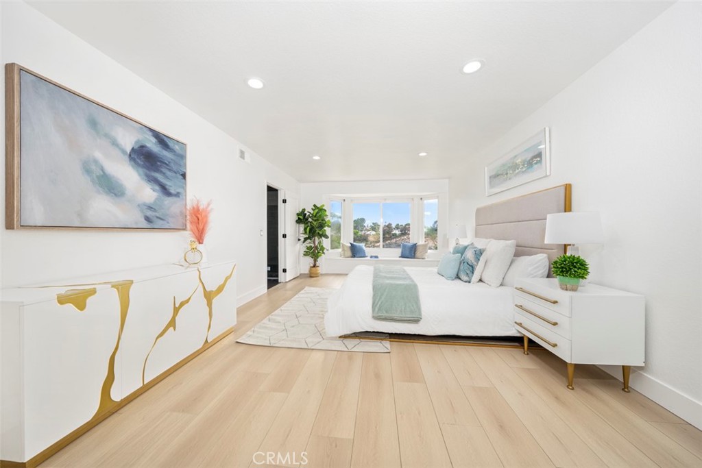 3638 Lorimer Lane