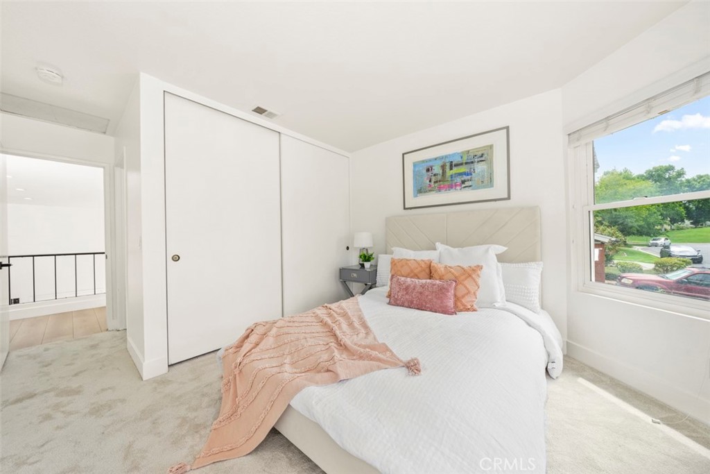 3638 Lorimer Lane