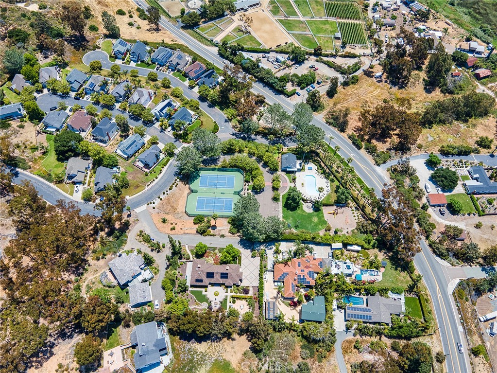 3638 Lorimer Lane