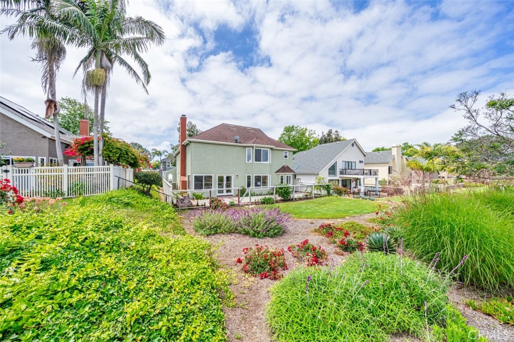 3638 Lorimer Lane