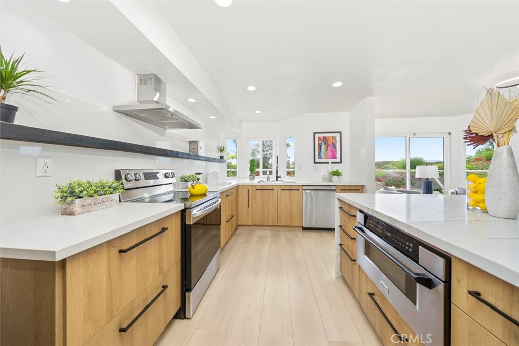 3638 Lorimer Lane