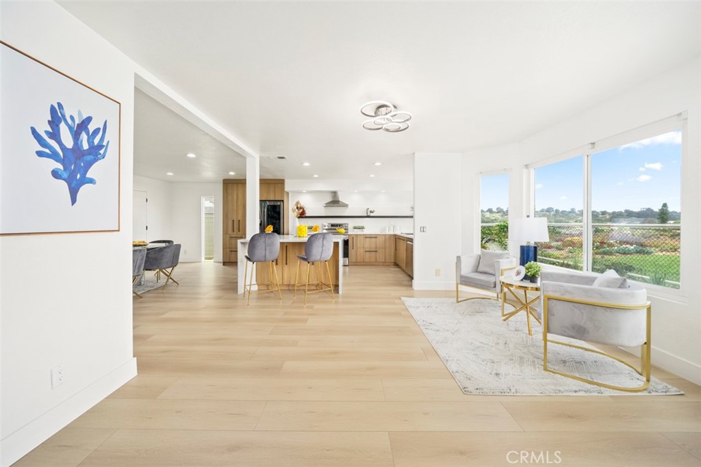 3638 Lorimer Lane