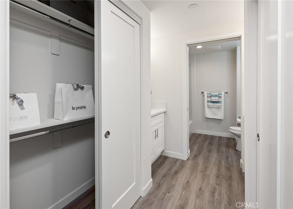 419 N Chandler Avenue 605