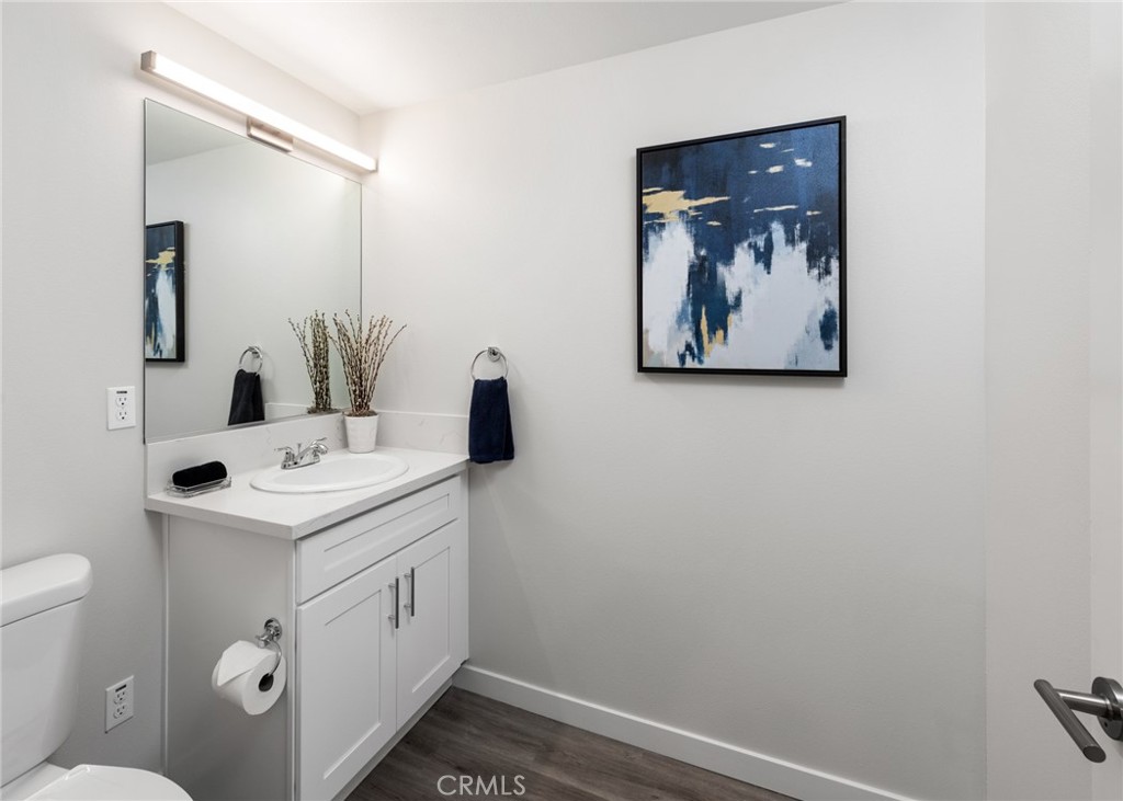 419 N Chandler Avenue 605