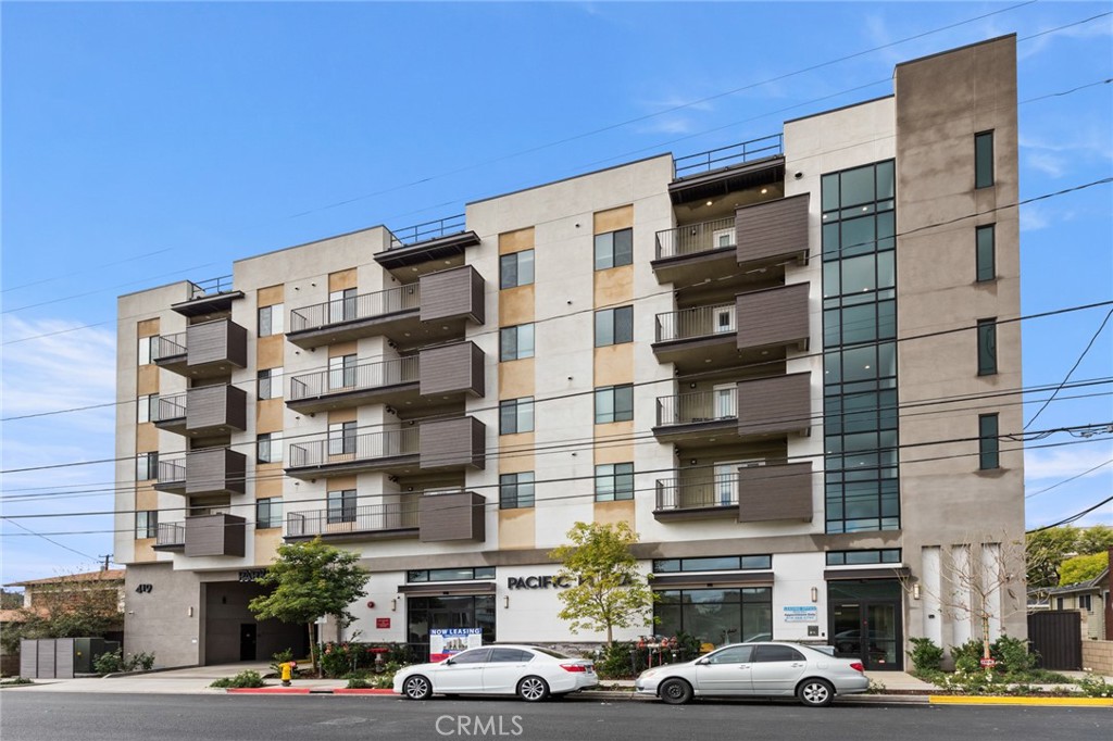 419 N Chandler Avenue 605