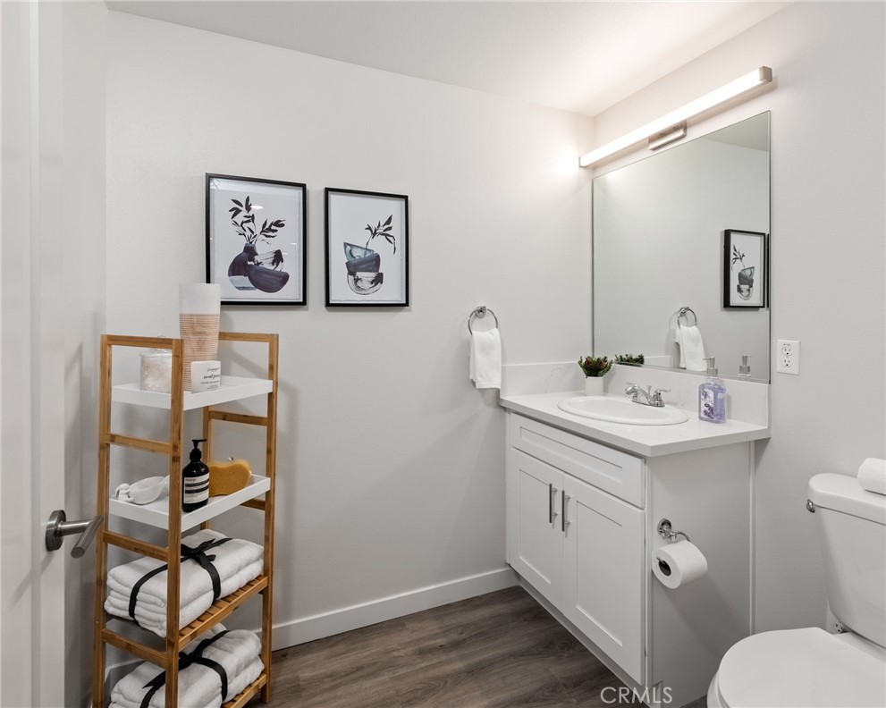 419 N Chandler Avenue 607