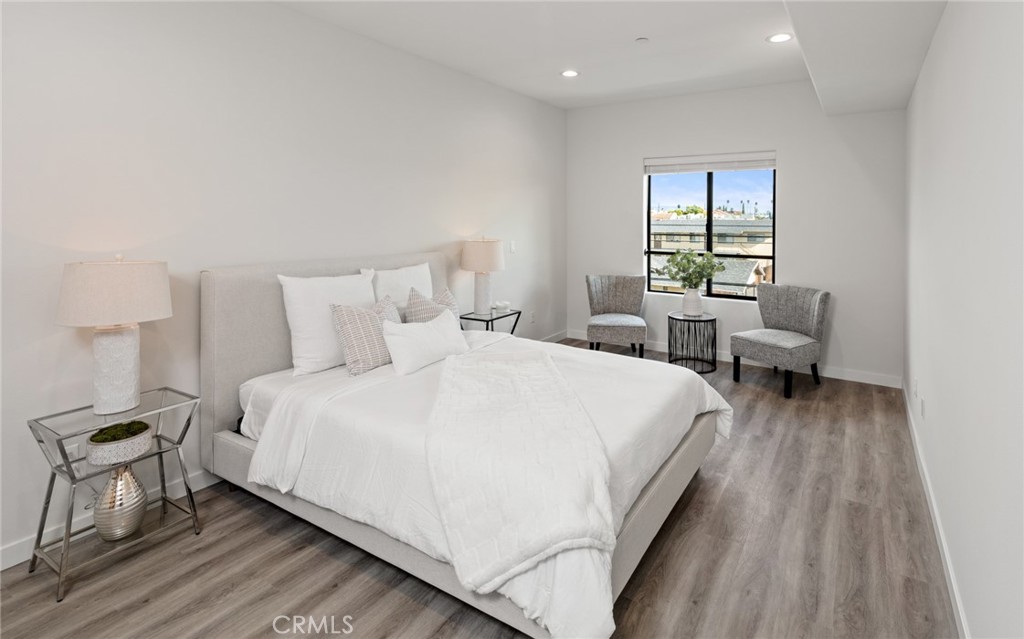 419 N Chandler Avenue 607