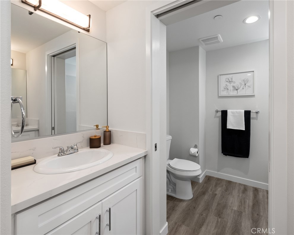 419 N Chandler Avenue 607