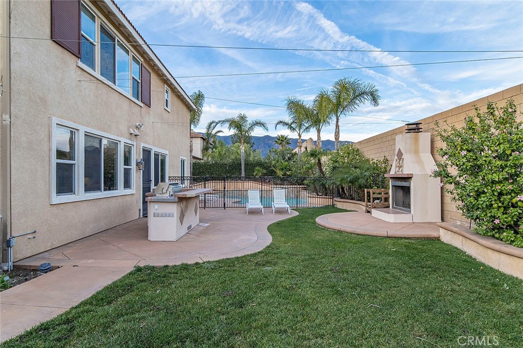 6611 Torrey Pine Court