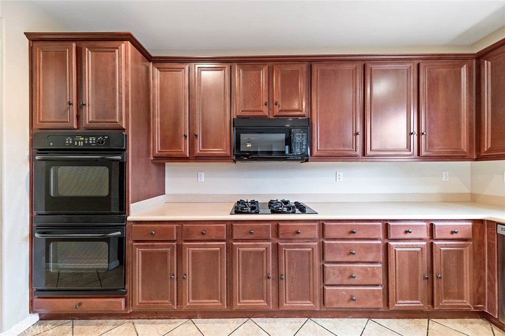 6611 Torrey Pine Court