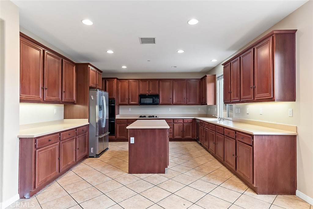 6611 Torrey Pine Court